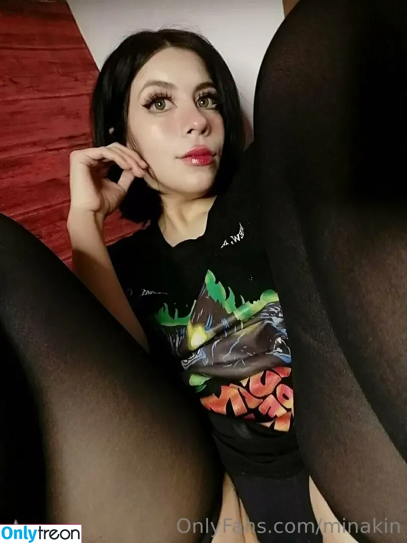minakin nude photo #0050 (minakinnn)