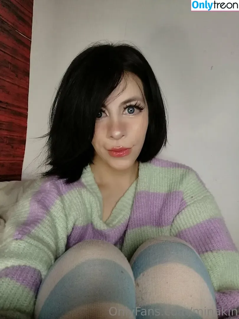 minakin nude photo #0056 (minakinnn)