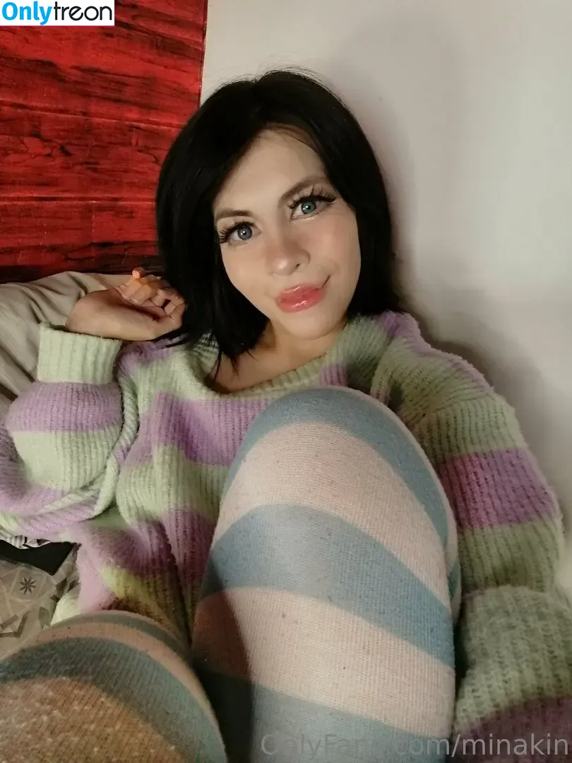 minakin nude photo #0057 (minakinnn)