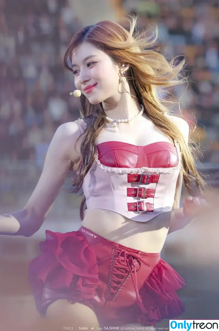 Minatozaki Sana голая photo #0129 (TWICE / m.by__sana)