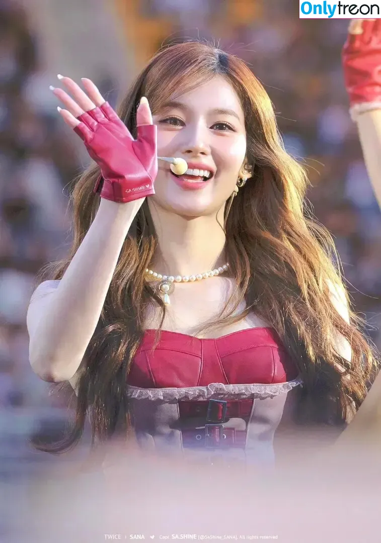 Minatozaki Sana голая photo #0133 (TWICE / m.by__sana)