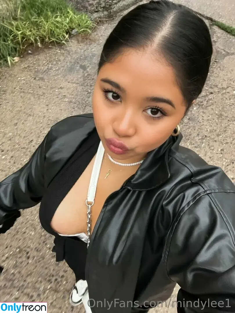 mindyyang nude photo #0042 (godolcevita / mindylee1)