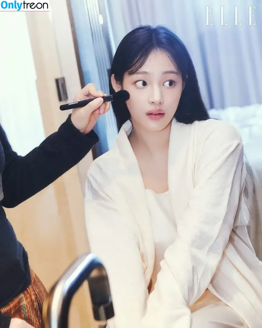 Minji голая photo #1034 (lovres_min__ / miniwithtattoos / newjeans_official)