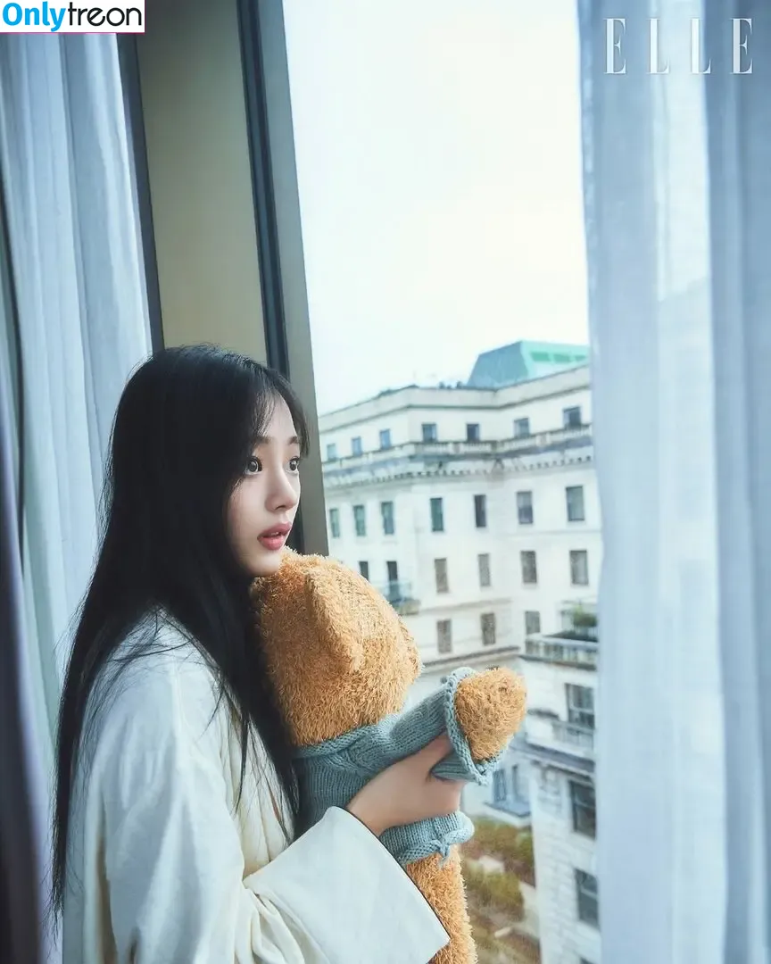 Minji nude photo #1035 (lovres_min__ / miniwithtattoos / newjeans_official)