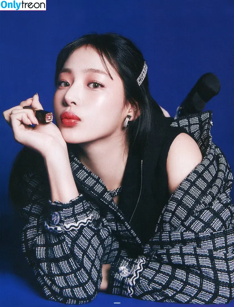 Minji голая photo #1057 (lovres_min__ / miniwithtattoos / newjeans_official)