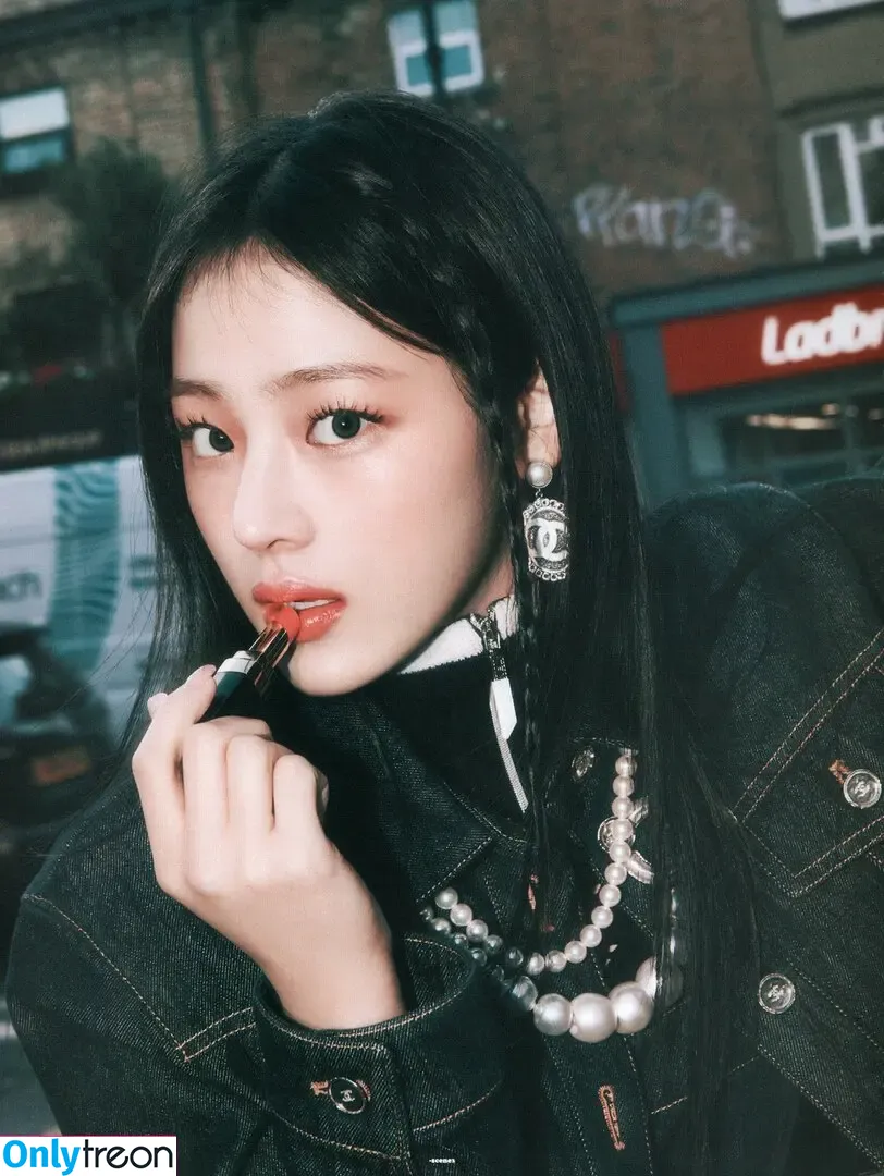 Minji голая photo #1059 (lovres_min__ / miniwithtattoos / newjeans_official)