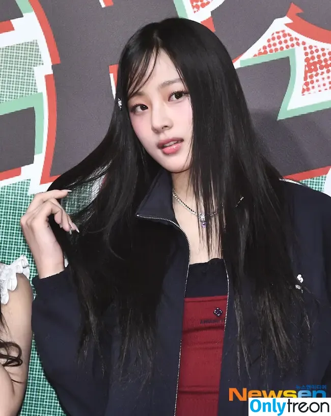 Minji голая photo #1078 (lovres_min__ / miniwithtattoos / newjeans_official)
