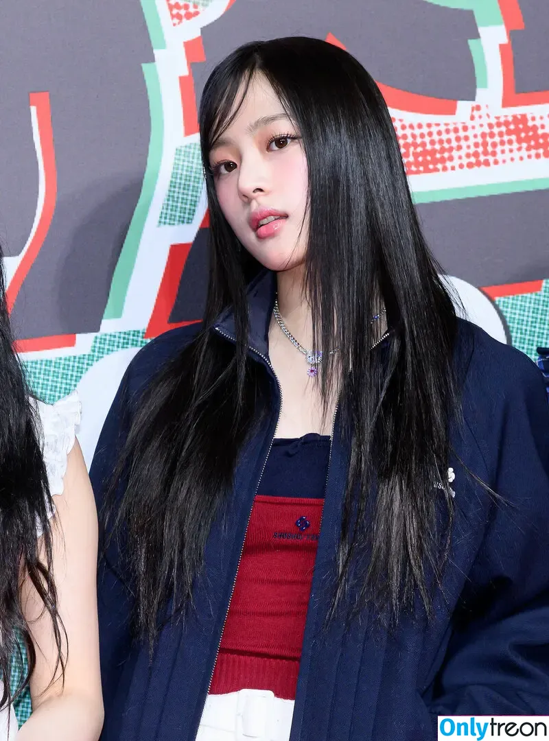 Minji голая photo #1079 (lovres_min__ / miniwithtattoos / newjeans_official)