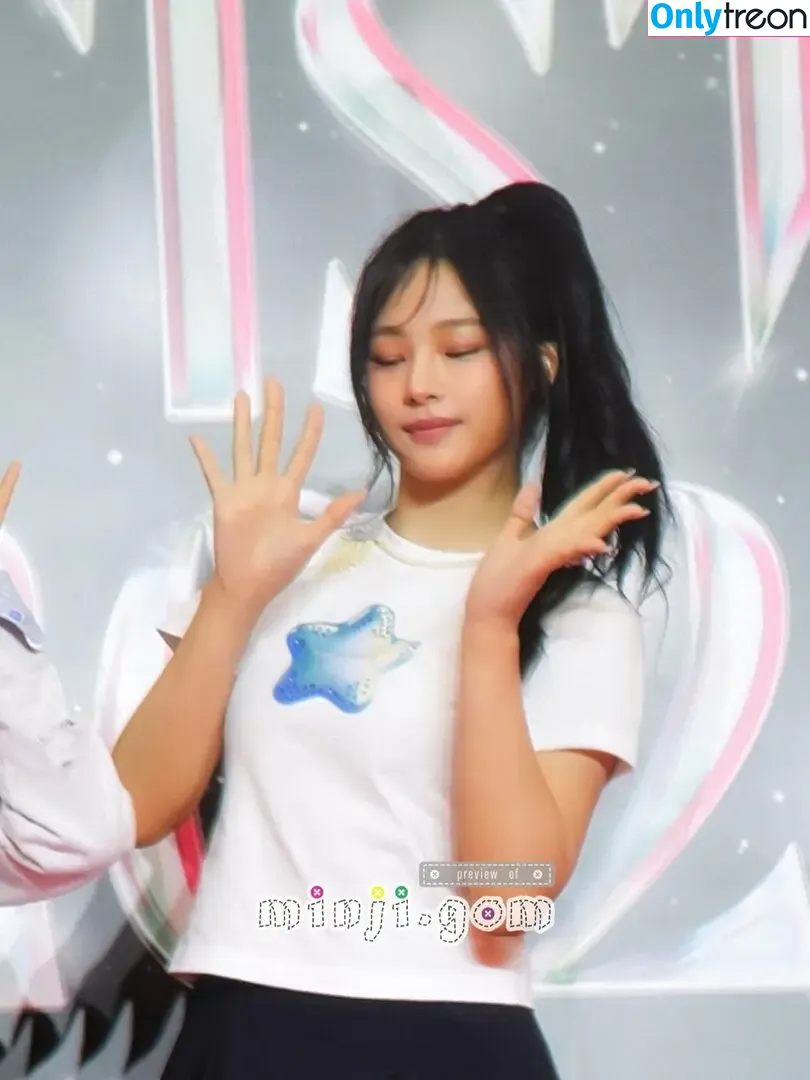 Minji nude photo #1102 (lovres_min__ / miniwithtattoos / newjeans_official)