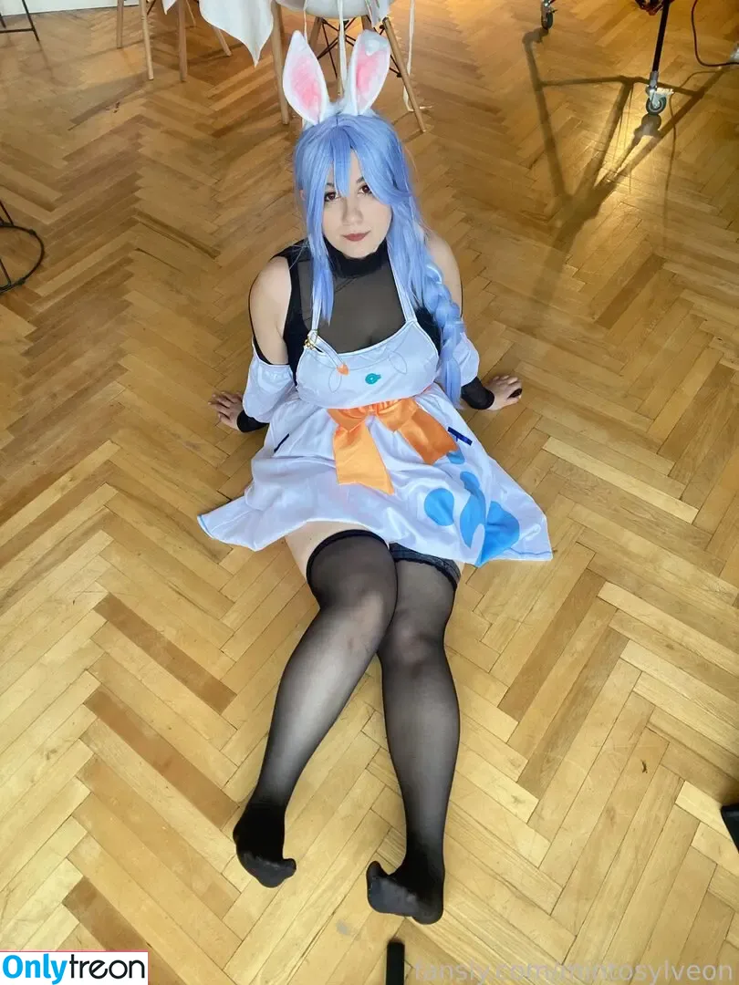 mintosylveon nude photo #0966 (mintosylveon)