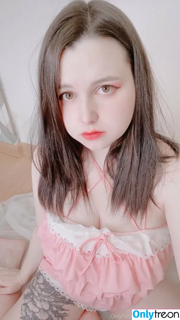 MintyMiyako nude photo #0036 (sweetgunther)