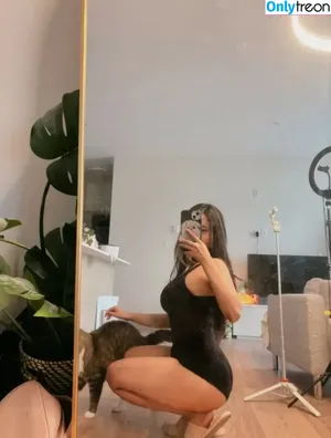 Minzytea nude photo #0216