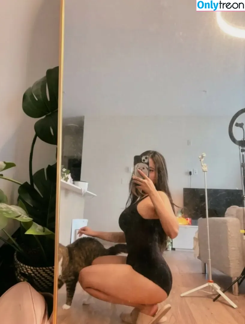 Minzytea nude photo #0216 (Minzytea)