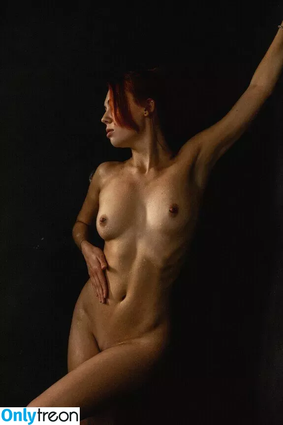 Miolenamio nude photo #0127 (Miolenamio)