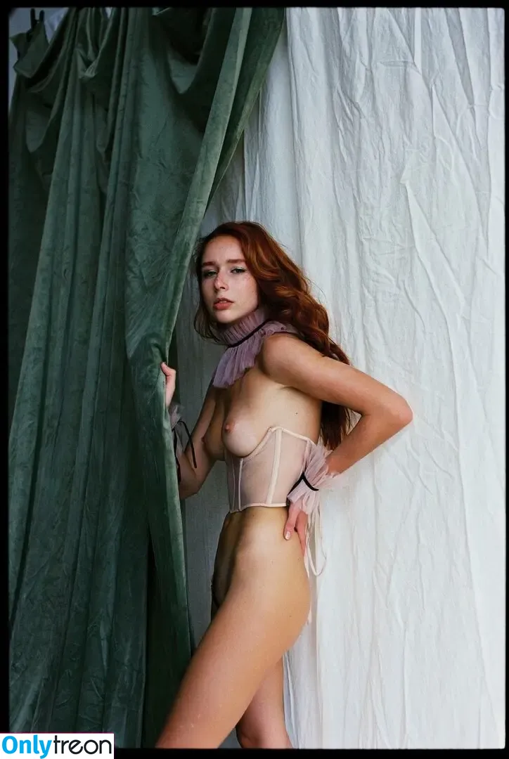 Miolenamio nude photo #0272 (Miolenamio)