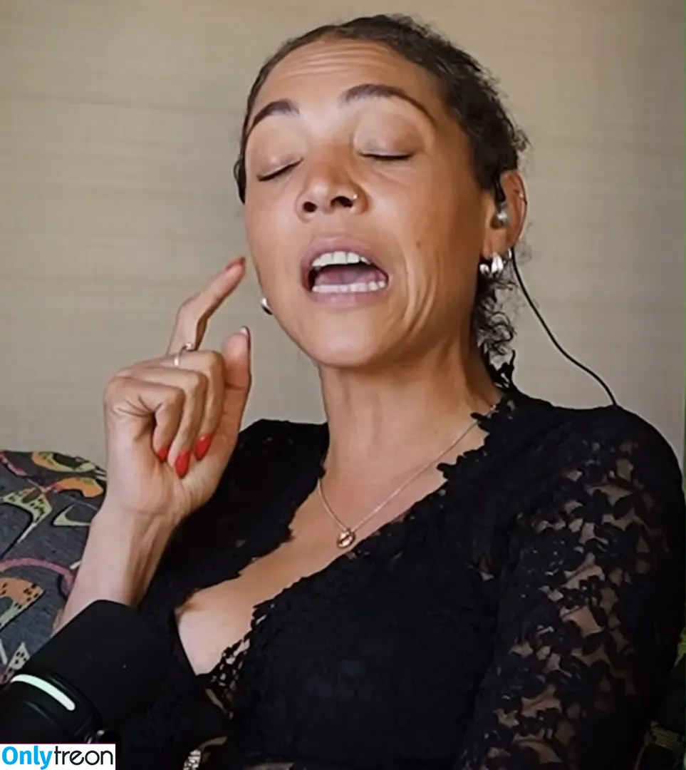 Miquita Oliver голая photo #0022 (miquitaoliver)