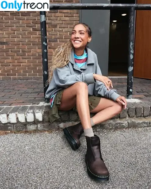 Miquita Oliver голая photo #0047 (miquitaoliver)