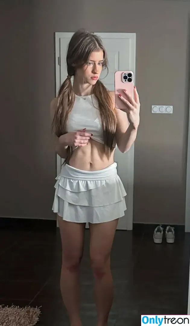 mira.004 голая photo #3373 (model_mira)