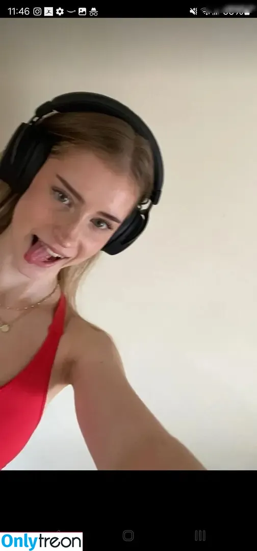Mira Szalma nude photo #0566 (itsmira004 / mira.004 / mira.szalma)