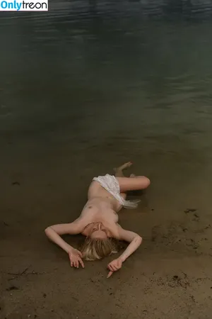 mira.vainer / miravainer nude photo #0034