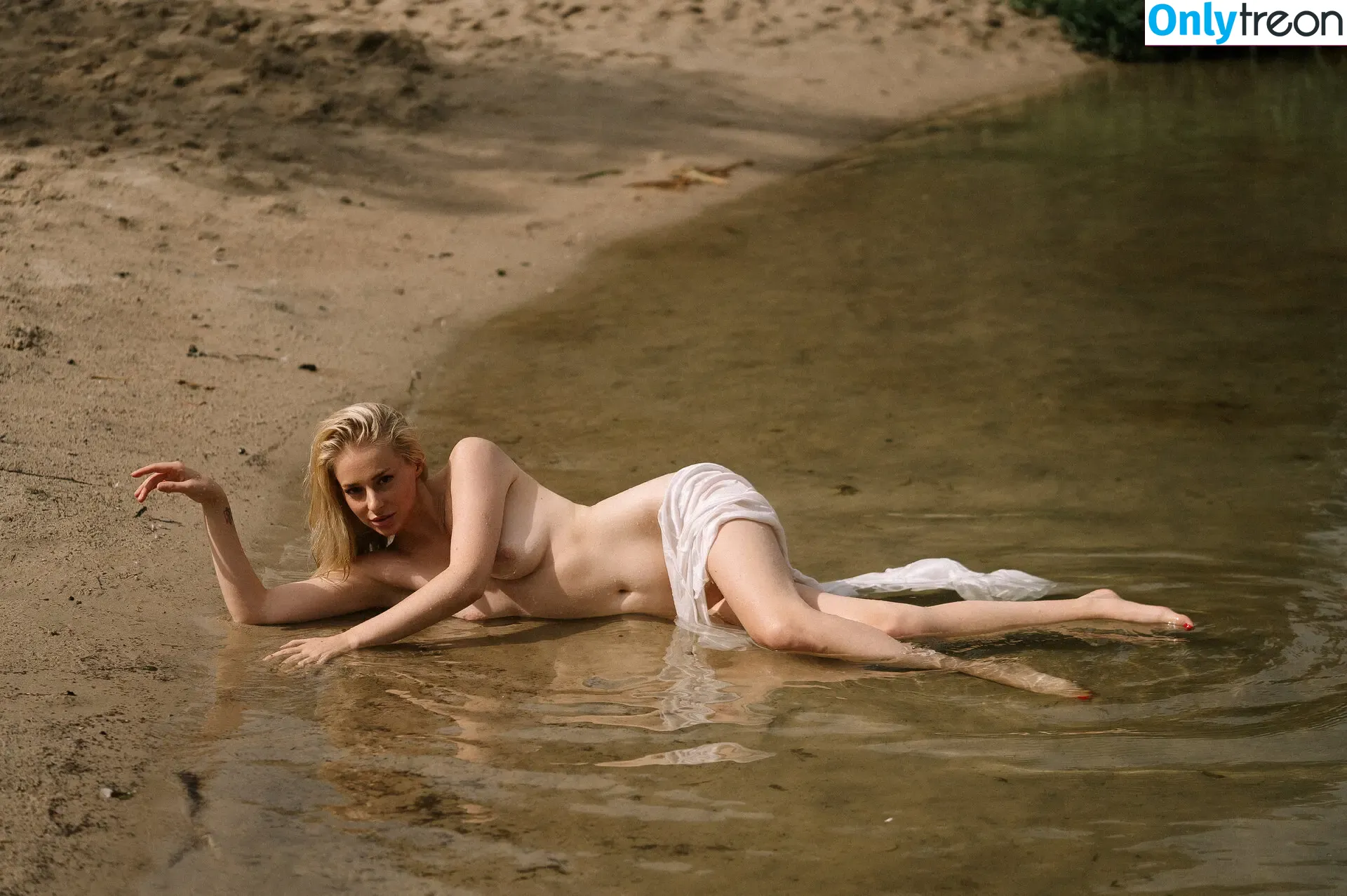 mira.vainer nude photo #0044 (miravainer)