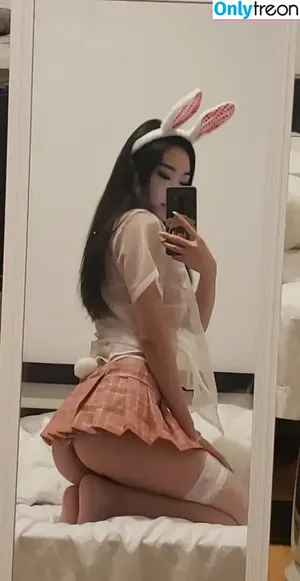 Mira Wong / iammimarin / uwunyah nude photo #0007