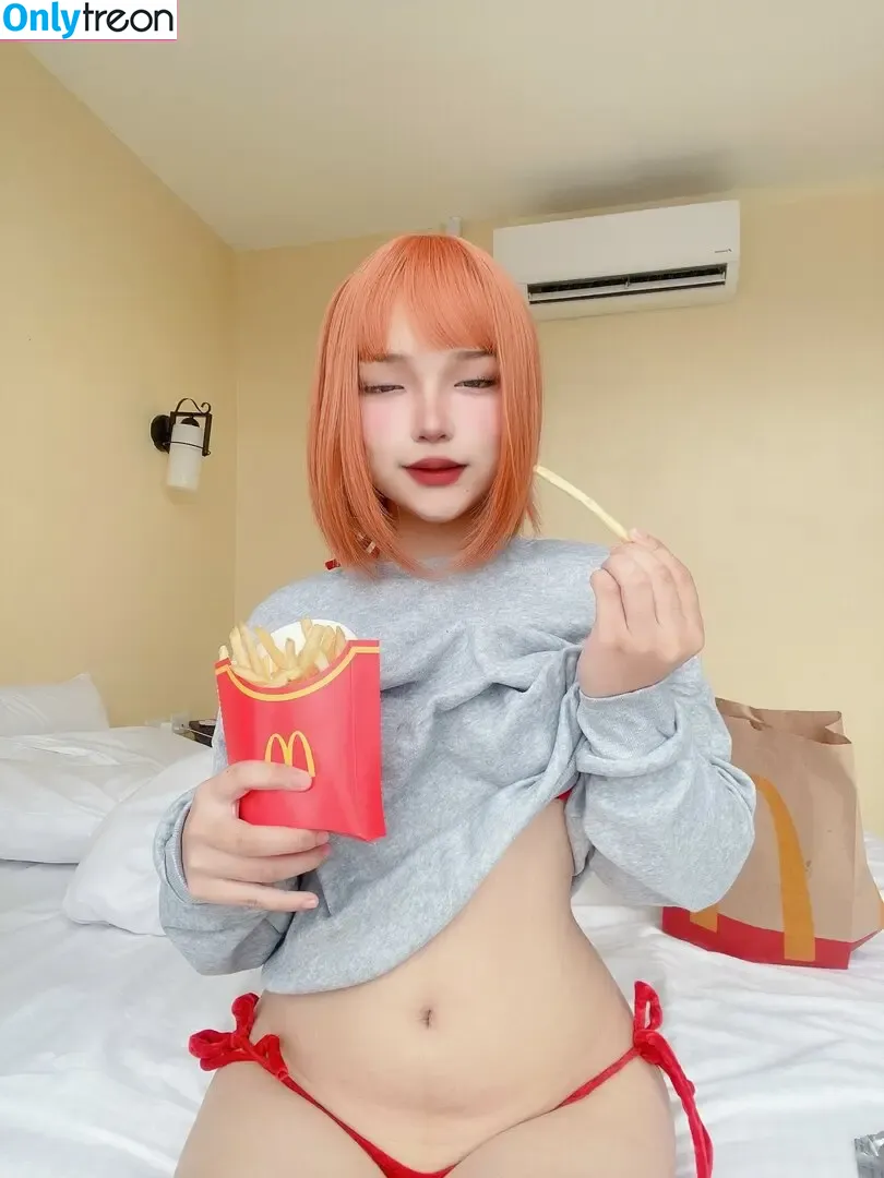 miraaamiku nude photo #0082 (eroticmedusa / miraaam_ / miraah_mikuu)