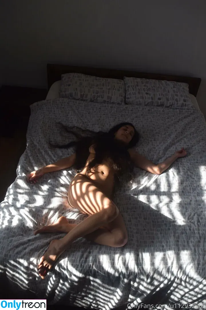Mirabella Estella nude photo #0118 (mirabella_00 / mirabellaestella)