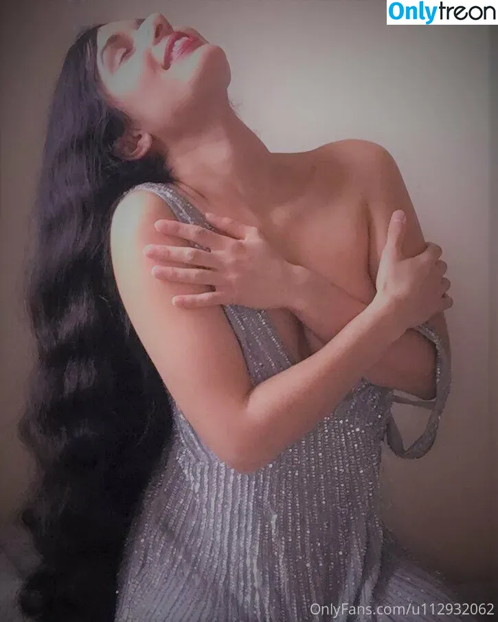 Mirabella Estella nude photo #0137 (mirabella_00 / mirabellaestella)