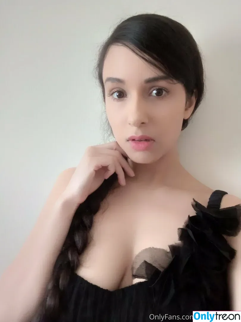 Mirabella Estella nude photo #0206 (mirabella_00 / mirabellaestella)