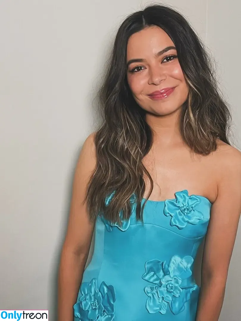 Miranda Cosgrove nude photo #0741 (MirandaCosgrove / onlyfanssz)