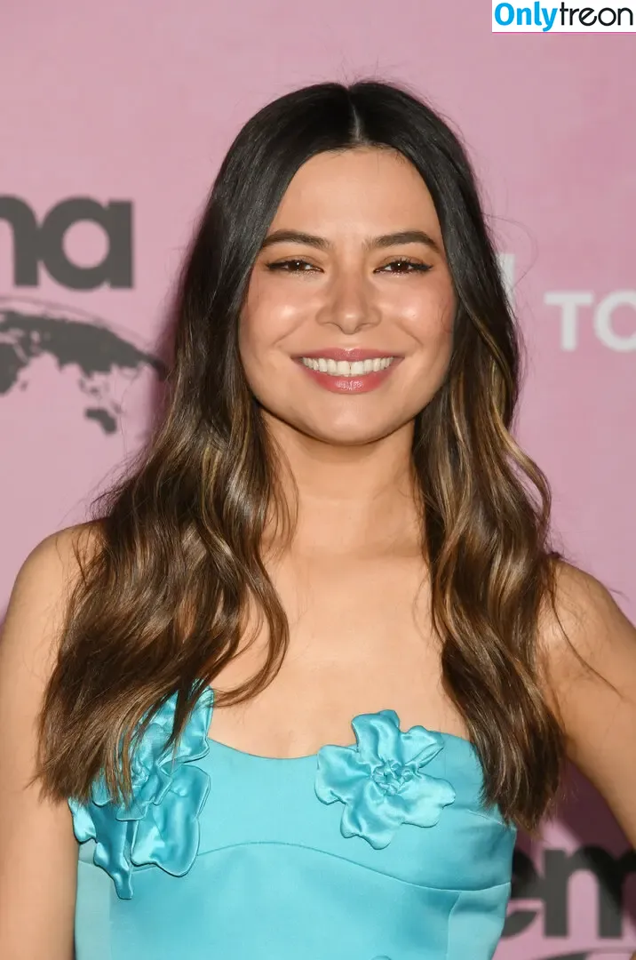 Miranda Cosgrove голая photo #0755 (MirandaCosgrove / onlyfanssz)