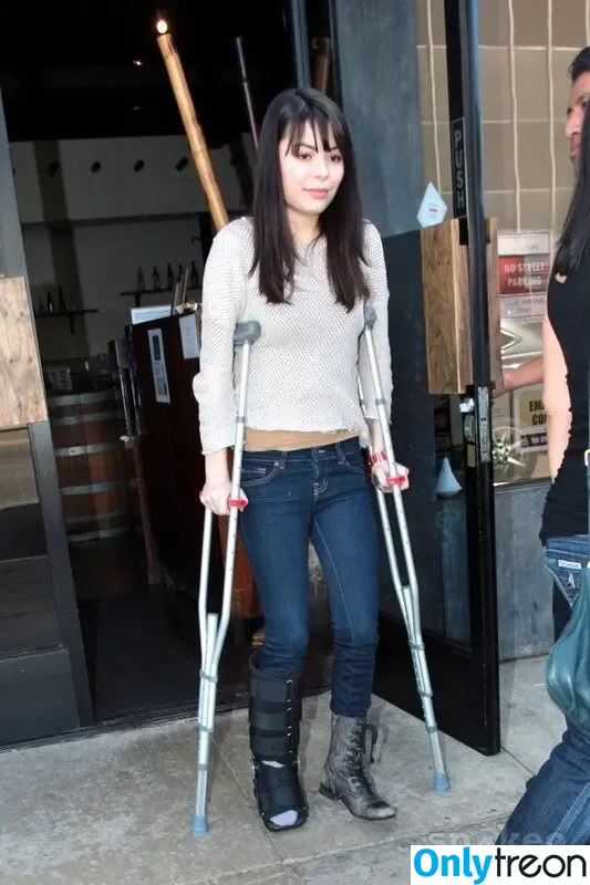 Miranda Cosgrove голая photo #0772 (MirandaCosgrove / onlyfanssz)