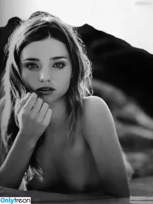 Miranda Kerr / mirandakerr / tsmirandakerr nude photo #0660