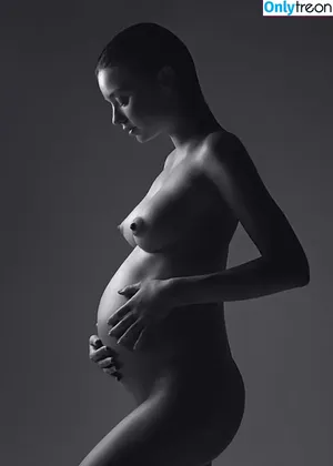 Miranda Kerr / mirandakerr / tsmirandakerr nude photo #0676