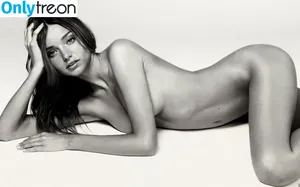 Miranda Kerr / mirandakerr / tsmirandakerr nude photo #0940
