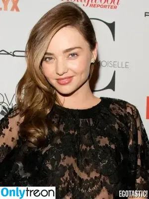 Miranda Kerr / mirandakerr / tsmirandakerr nude photo #0953
