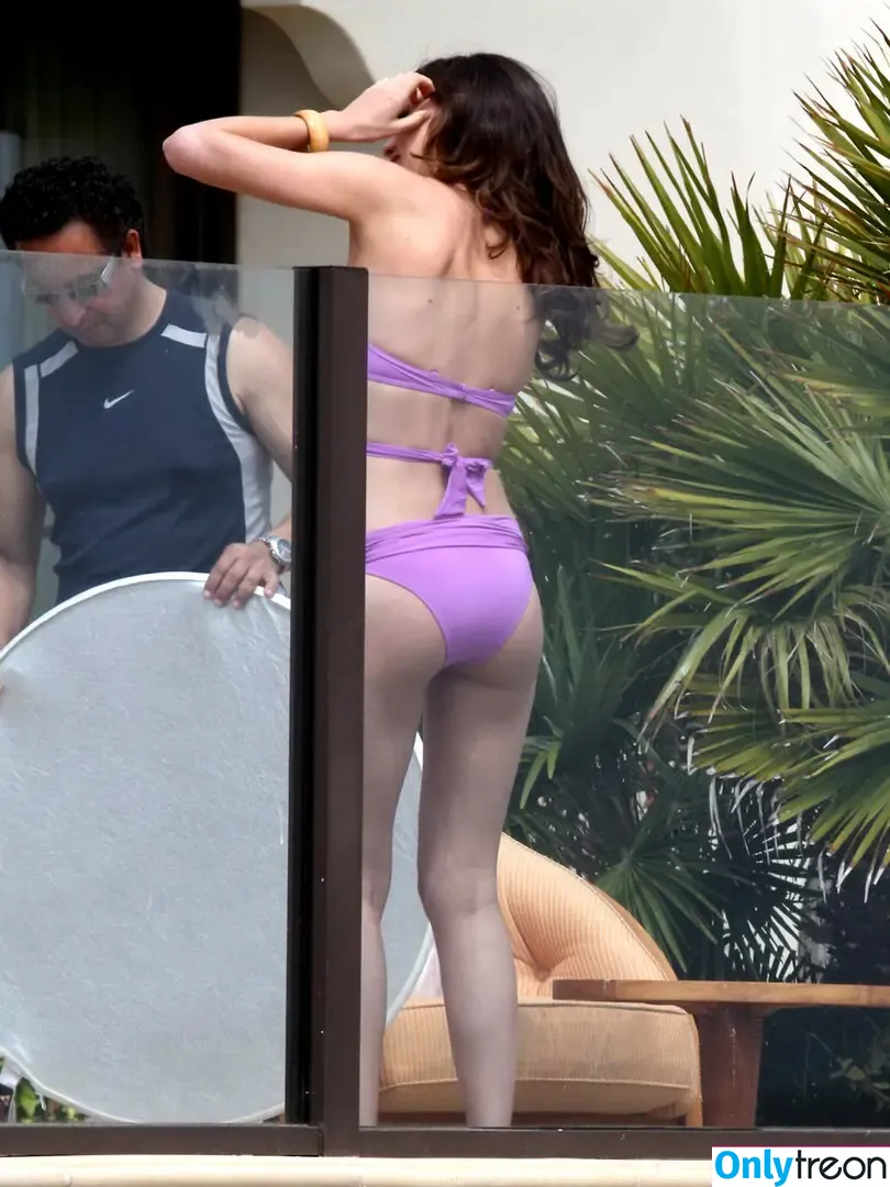 Miranda Kerr nude photo #0988 (mirandakerr / tsmirandakerr)