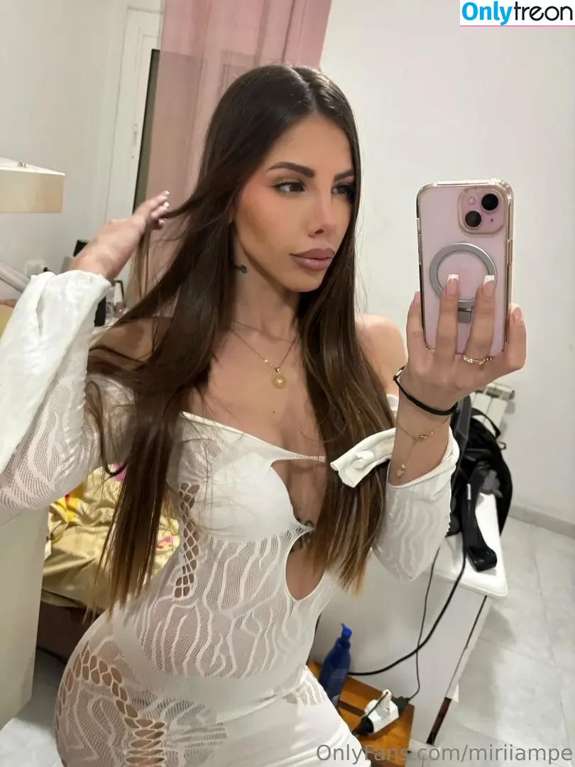 miriiampe nude photo #0052 (miriiampe___)