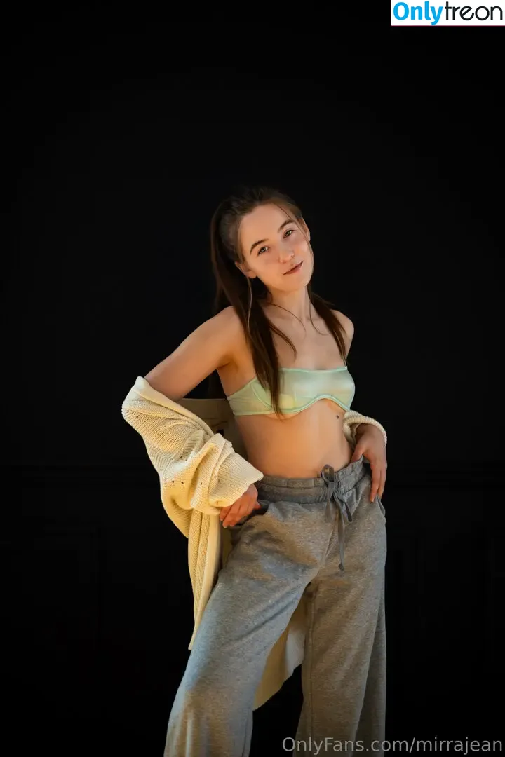 mirrajean nude photo #0018 (mirrajean)