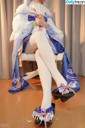 Misaki Suzuki / Miyoki / m1yok1h1me / 软趴在床单上 / 铃木美笑 фото голая #0015