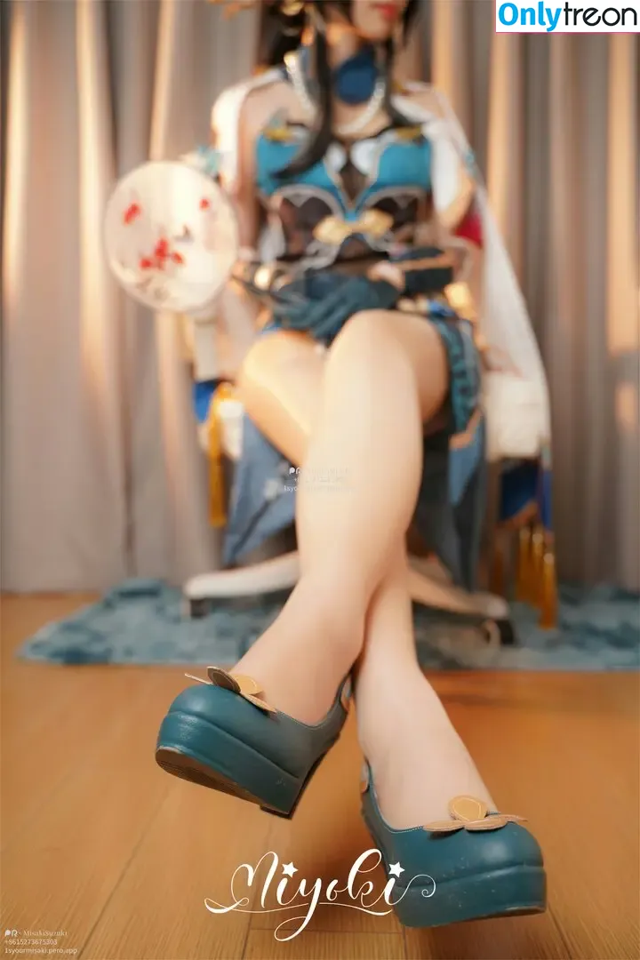 Misaki Suzuki nude photo #0028 (Miyoki / m1yok1h1me / 软趴在床单上 / 铃木美笑)