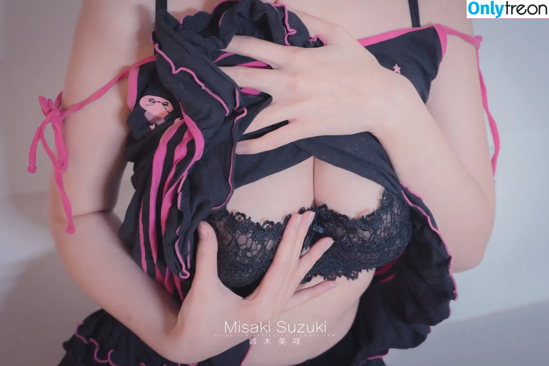 Misaki Suzuki голая photo #0112 (Miyoki / m1yok1h1me / 软趴在床单上 / 铃木美笑)