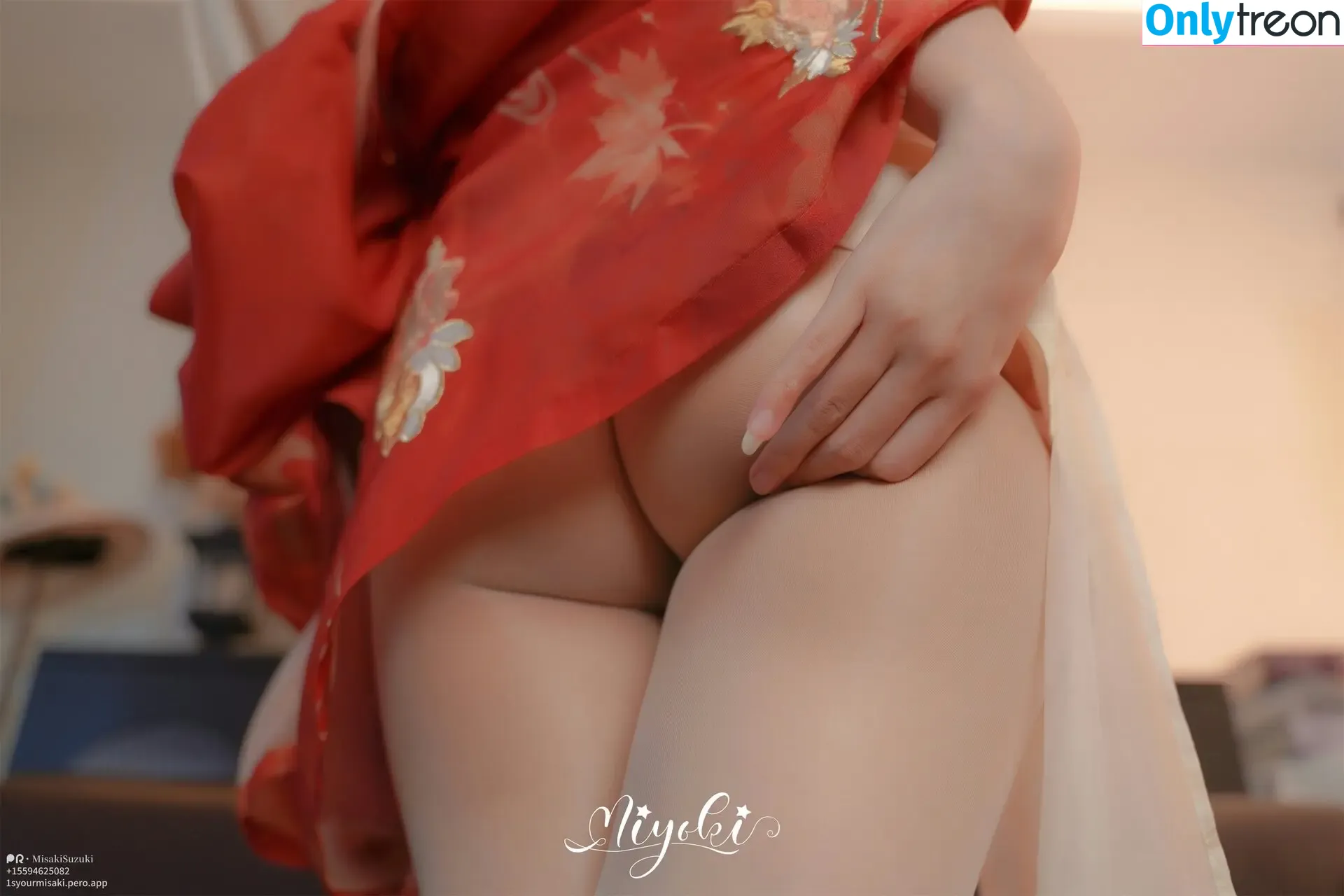 Misaki Suzuki голая photo #0163 (Miyoki / m1yok1h1me / 软趴在床单上 / 铃木美笑)