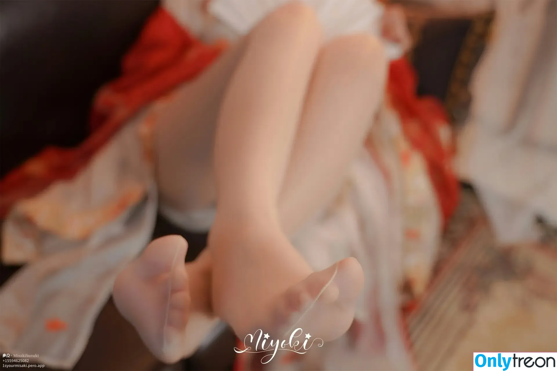 Misaki Suzuki голая photo #0176 (Miyoki / m1yok1h1me / 软趴在床单上 / 铃木美笑)