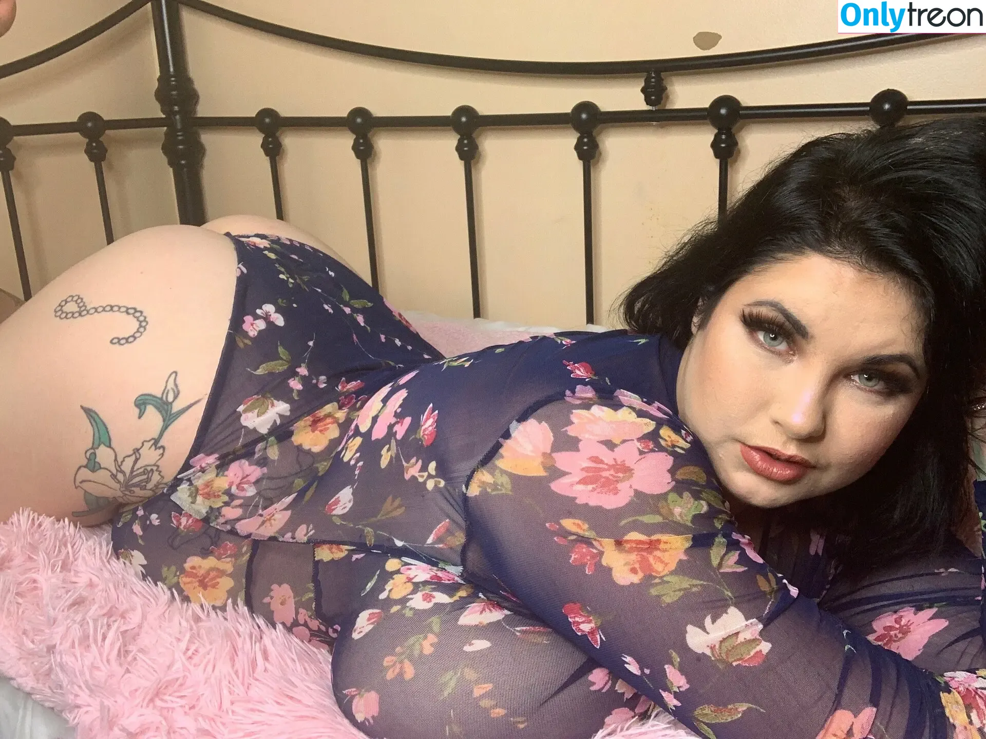 mischievouskitty nude photo #0125 (mischievous.cat)