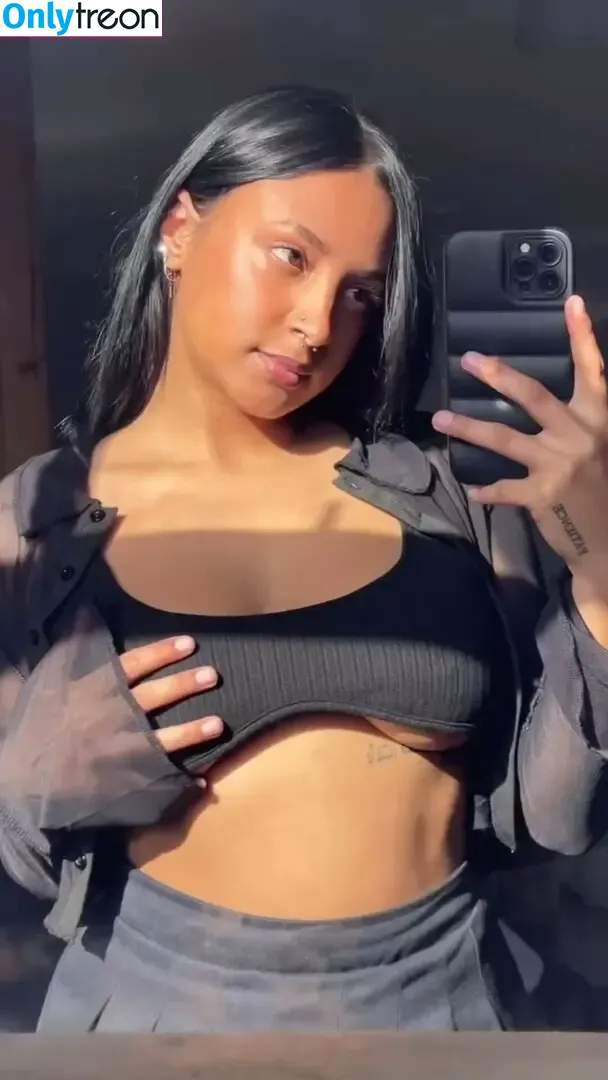 Mishxrhodes nude photo #0001 (Mishxrhodes)