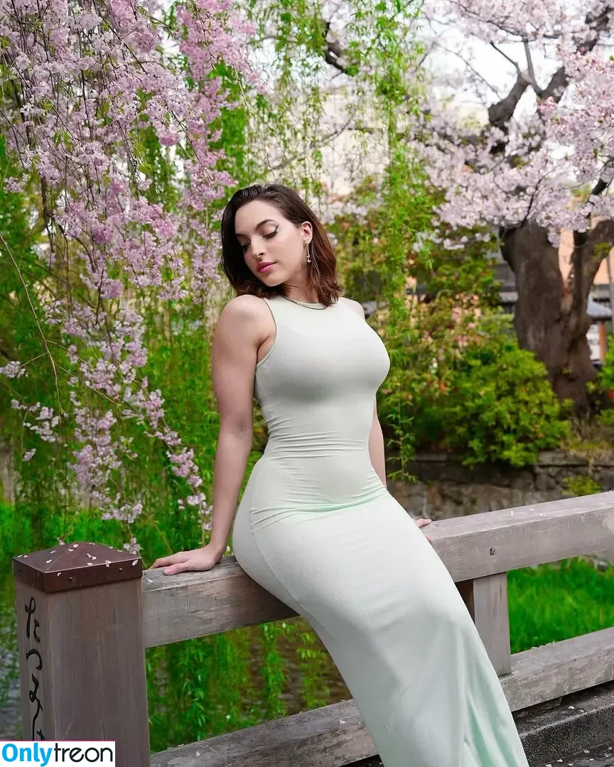 Miss Bri Torres nude photo #0040 (Miss Bri Cosplay / missbricosplay / missbrisolo)