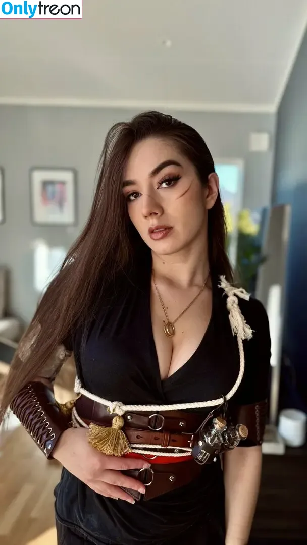 Miss Mikkaa nude photo #0021 (mikkka / missmikkaa)