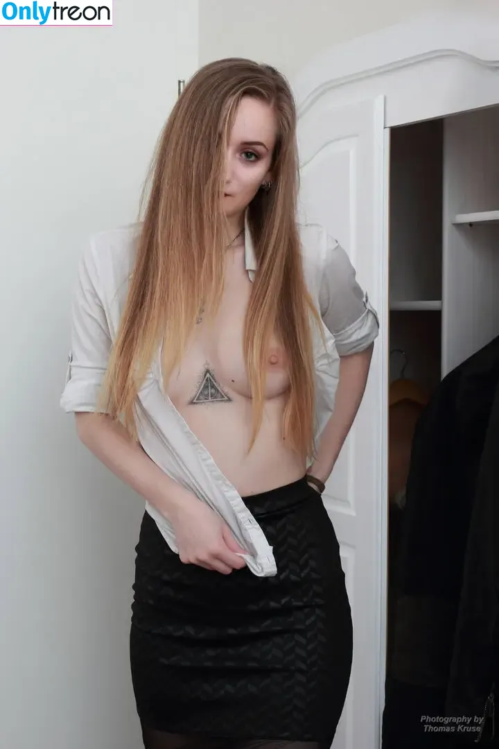 Miss Morgue nude photo #0005 (mssmorgue)
